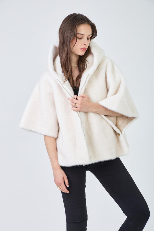 Cape fourrure Ecru F238550 ( Giovanni)