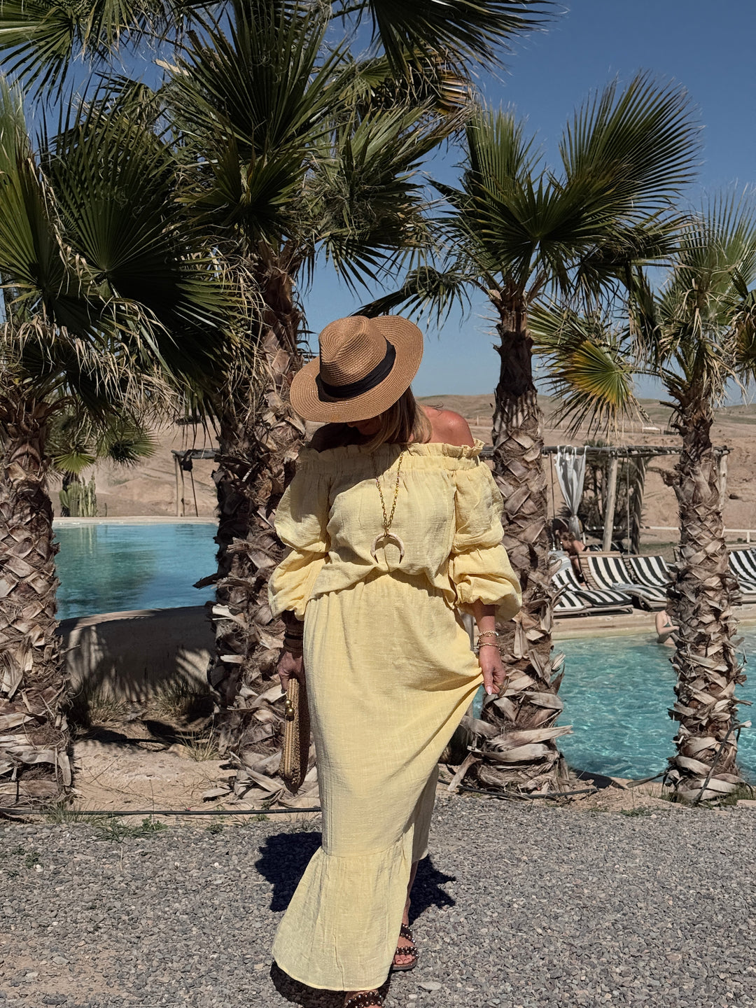 Ensemble Jaune haut épaules dénudées + jupe longue 9376