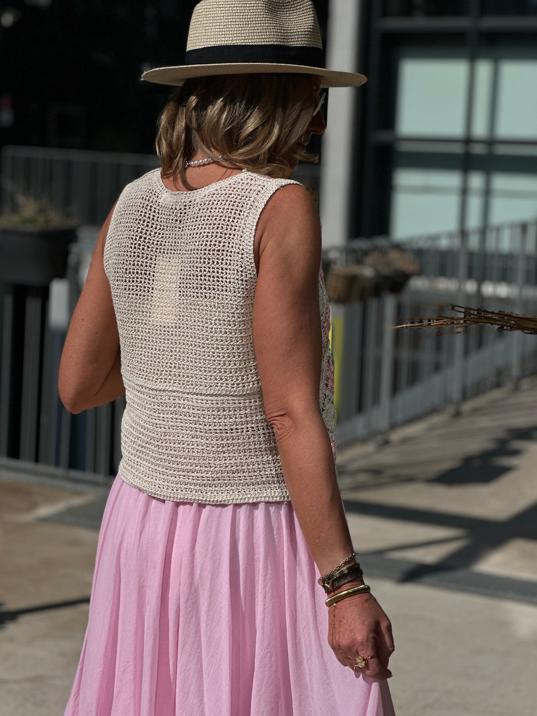 Gilet crochet rose 784