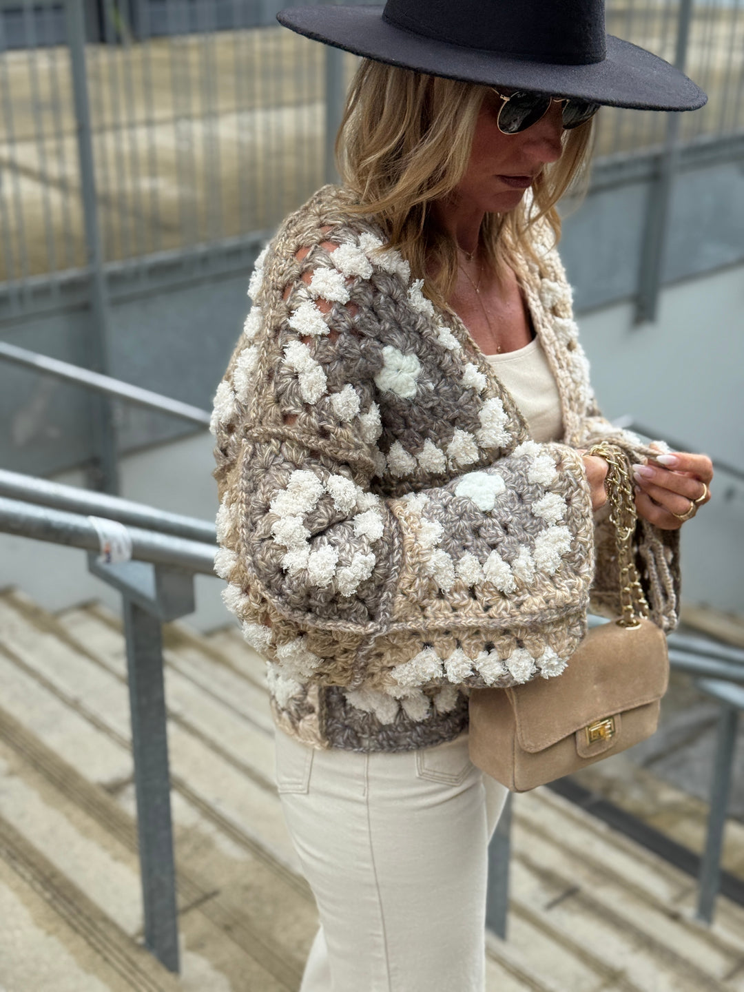 Gilet tricoté beige/taupe25611
