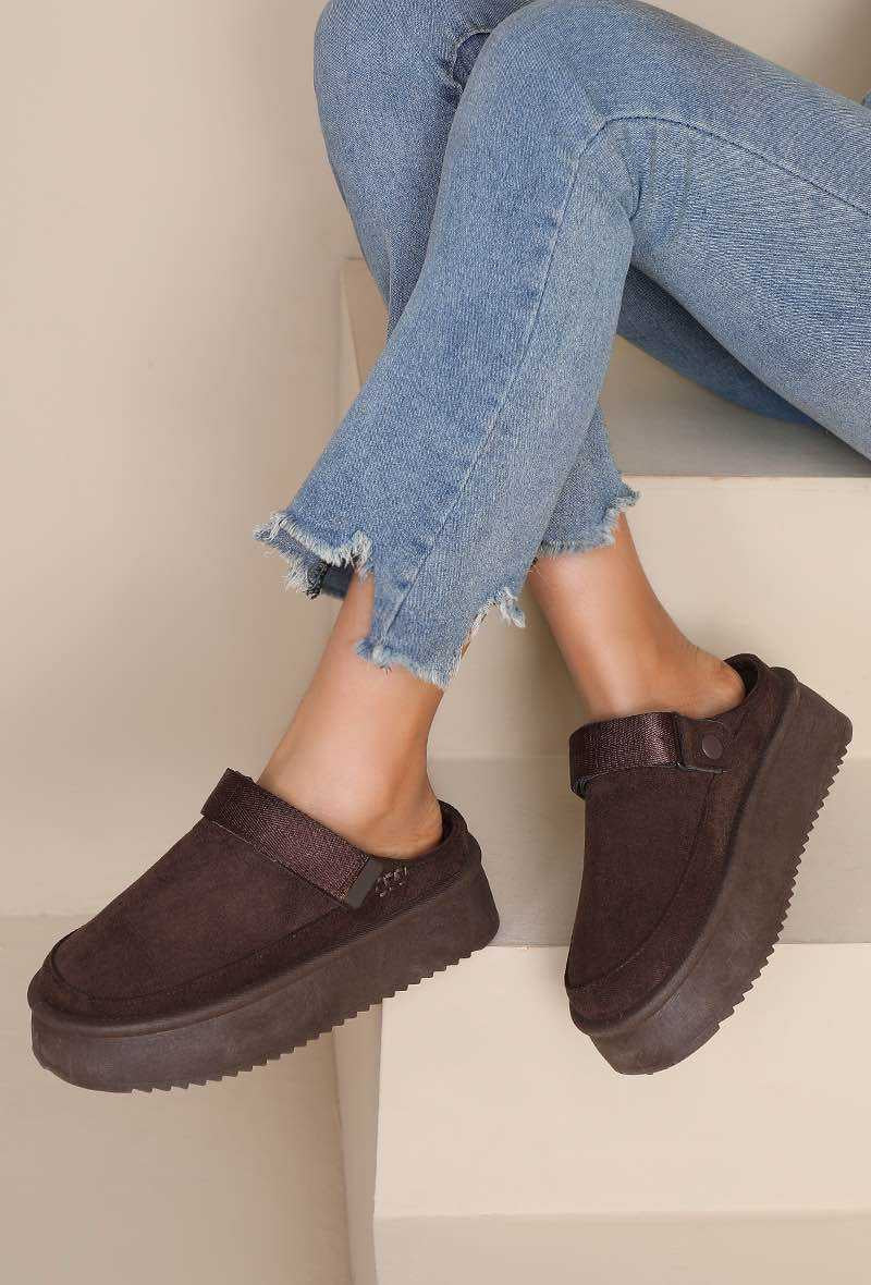 Mules Choco effet daim plateforme 17