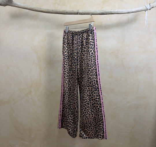 Ensemble jogging léopard bande Rose