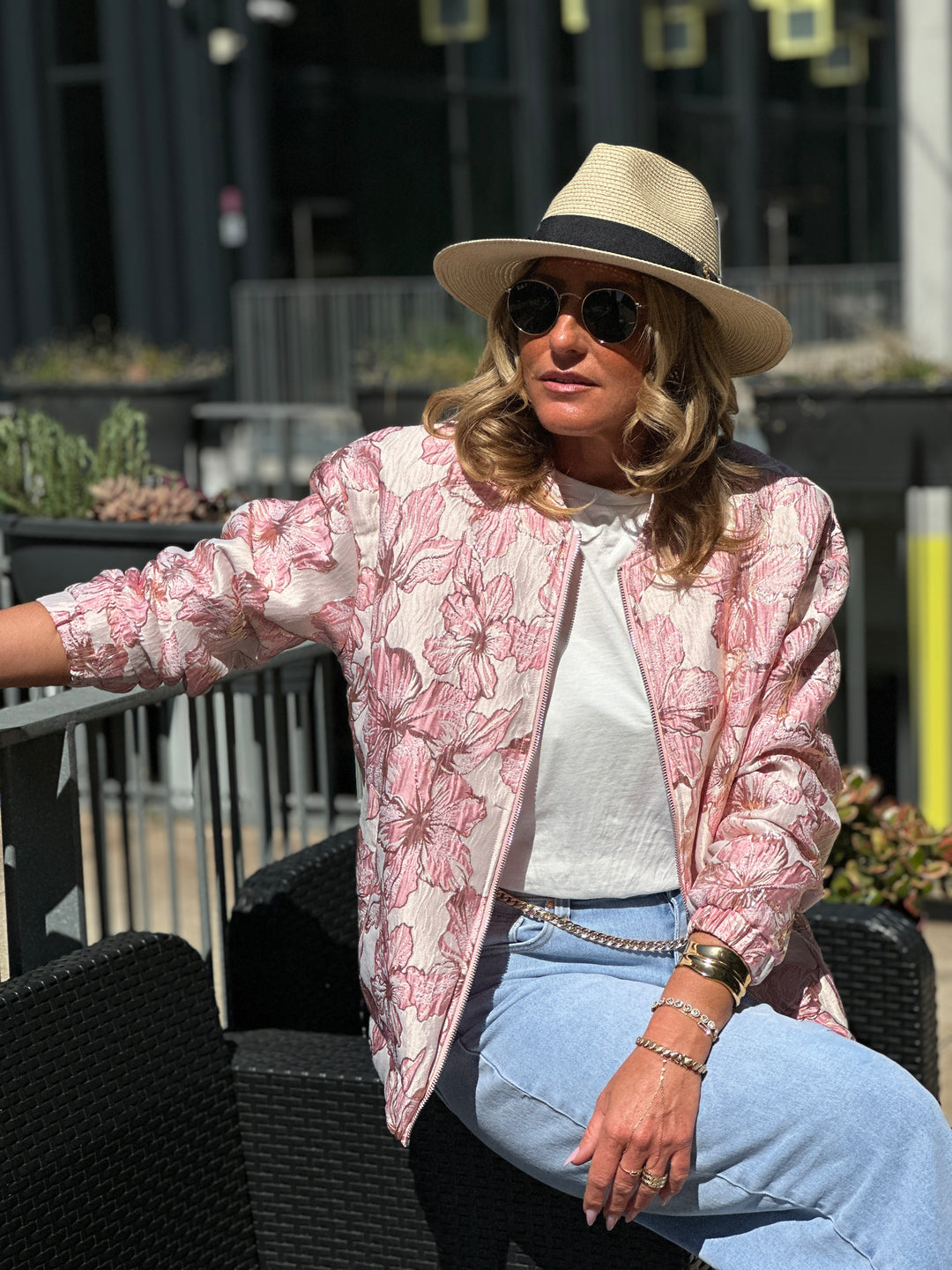 Bomber rose fleur irisé 2406