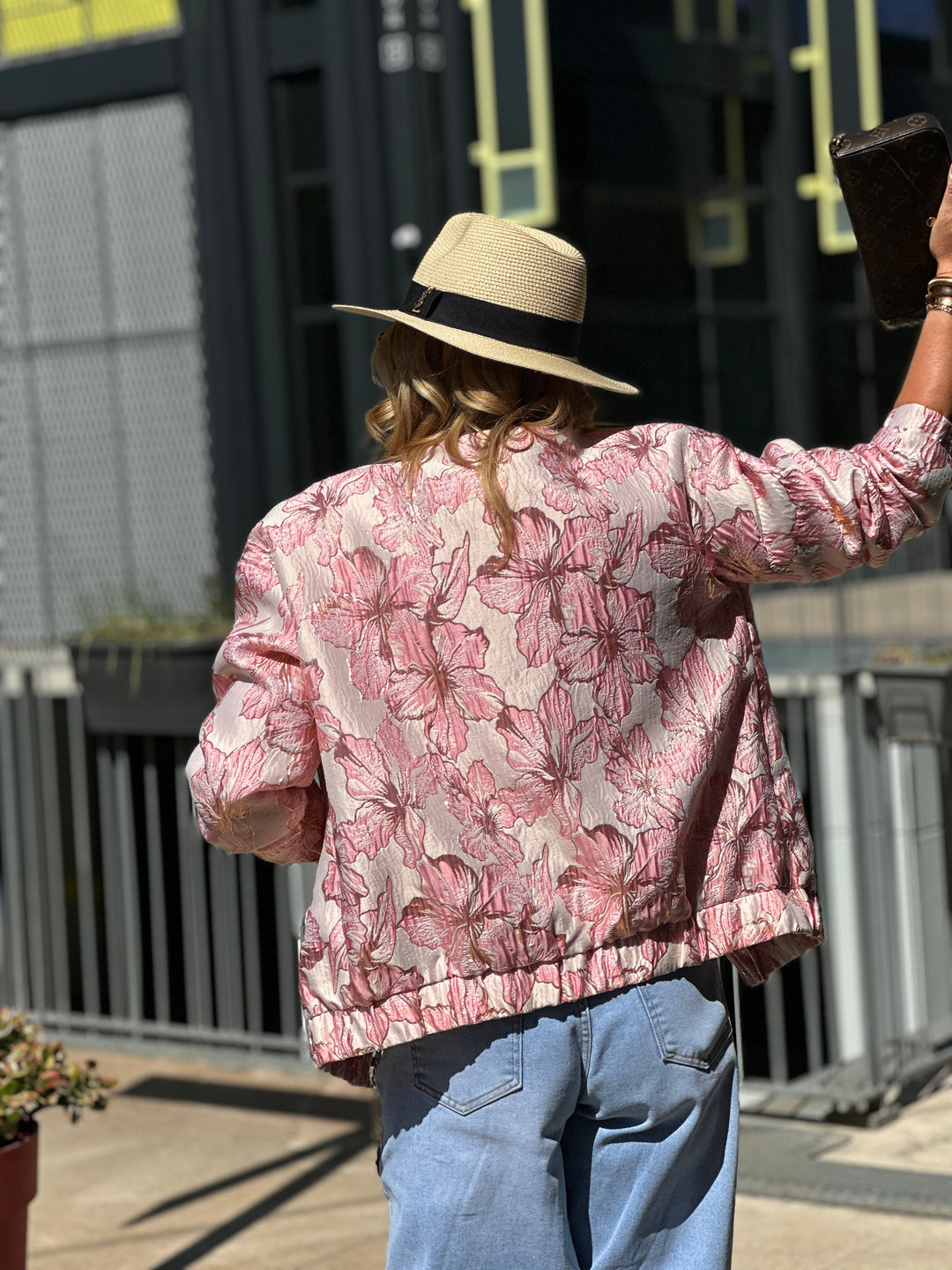 Bomber rose fleur irisé 2406
