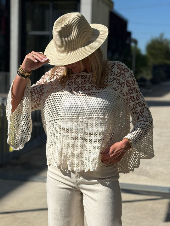 Pull crochet ÉCRU manches longues évasées 8077