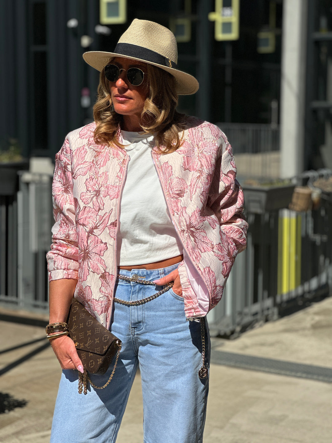 Bomber rose fleur irisé 2406