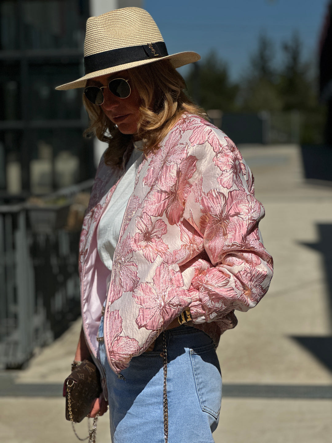 Bomber rose fleur irisé 2406