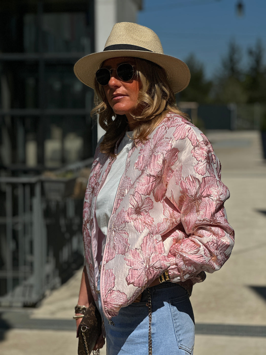 Bomber rose fleur irisé 2406