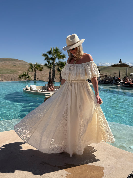 Robe longue avec dentelle crème NOTCHE