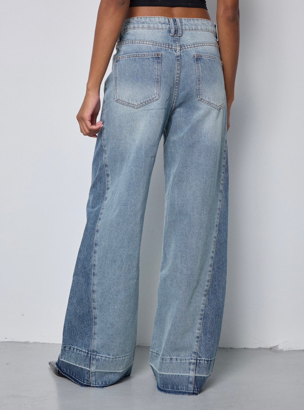 Jean large contrastée à taille mi-haute 9048