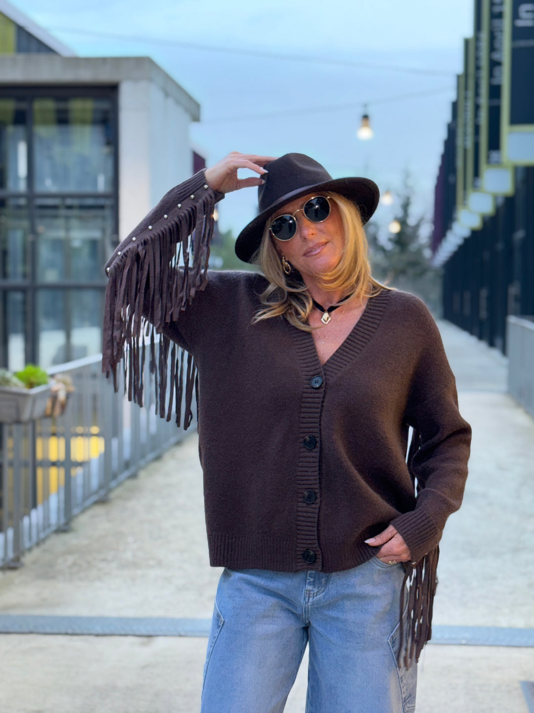 Pull/gilet choco frange 342