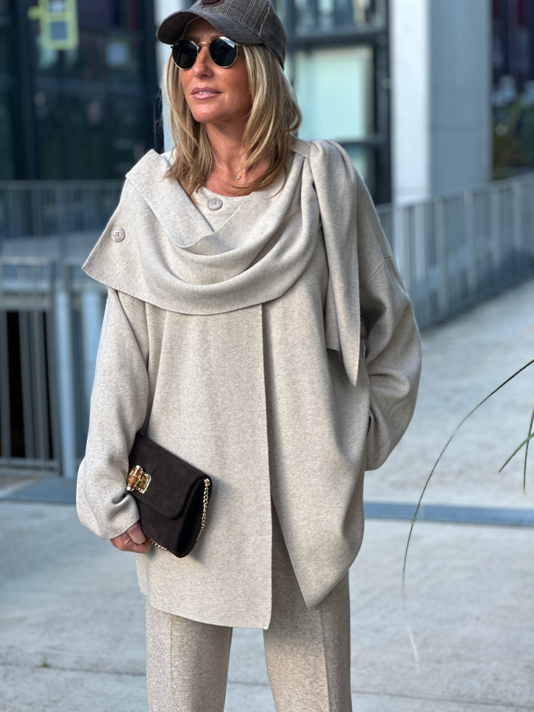 Pull poncho boutons 8965