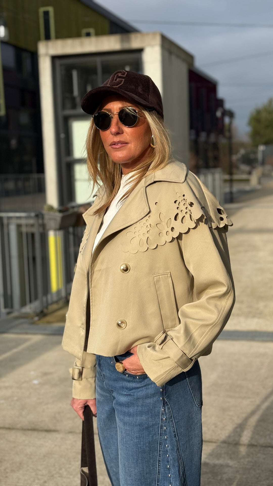 Veste trench col brodée M7556