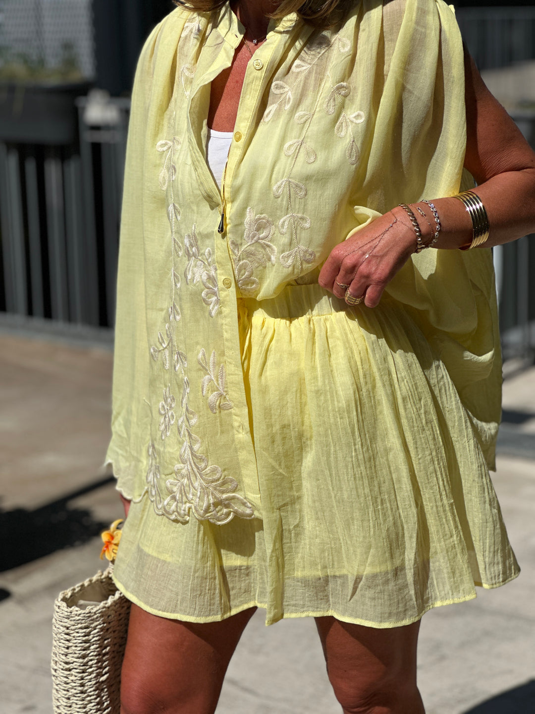 Short jaune TR1586