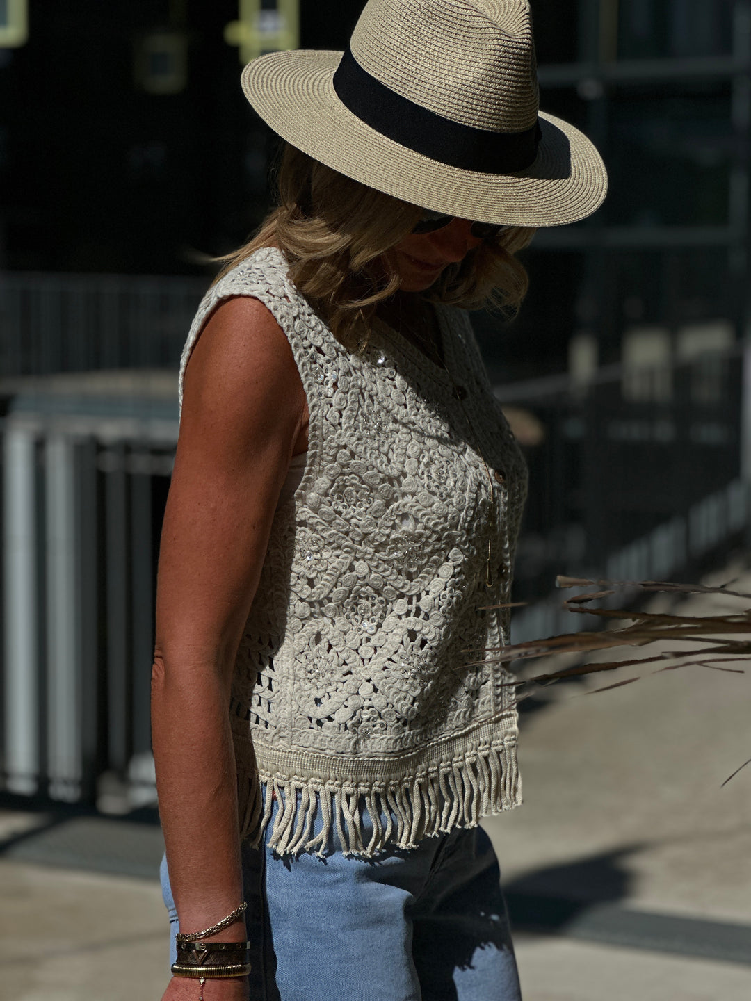 Boléro brodé beige 2538
