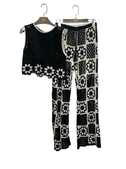 Ensemble crochet noir/beige fleuri 8934