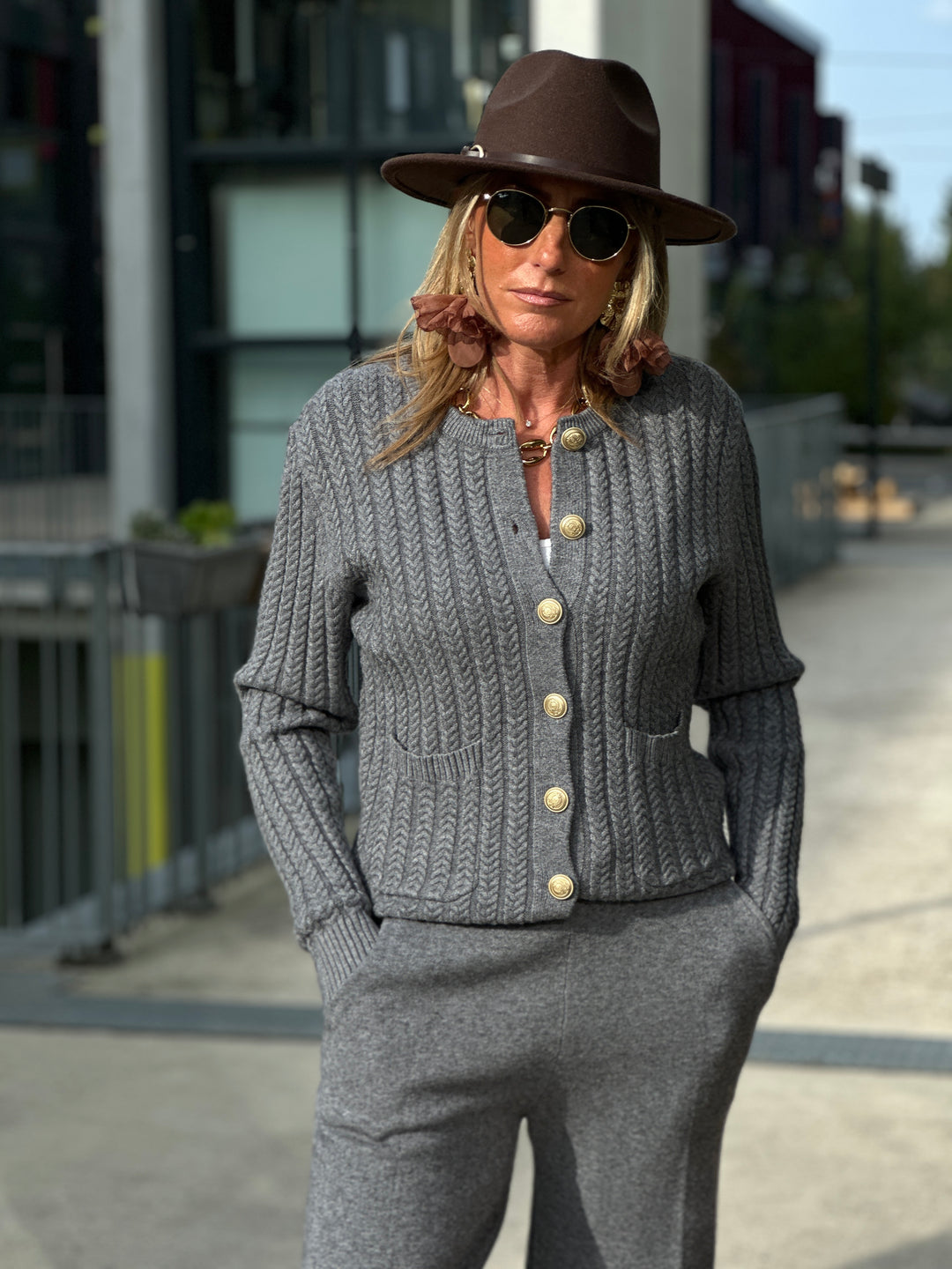 Gilet boutons maille tressé 8960
