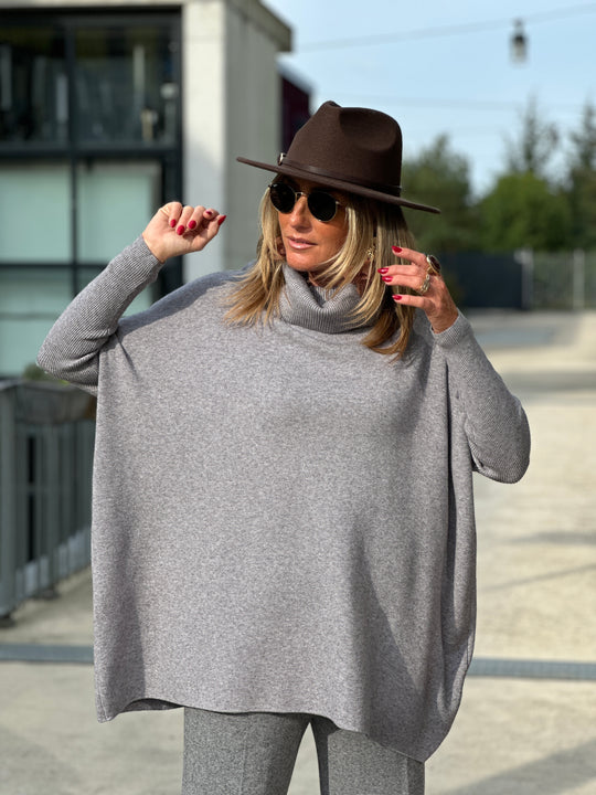 Pull col montant manches resserrées 1701