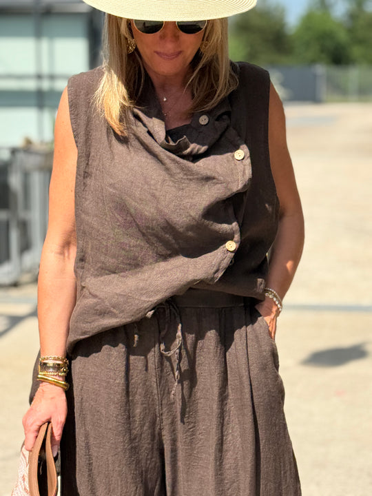 Blouse asymétrique col drapé boutonné 1063