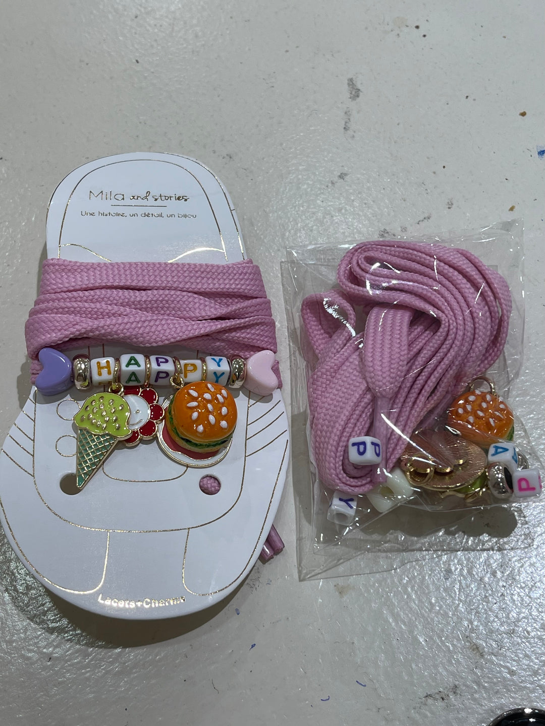 Lacets chaussures rose burger