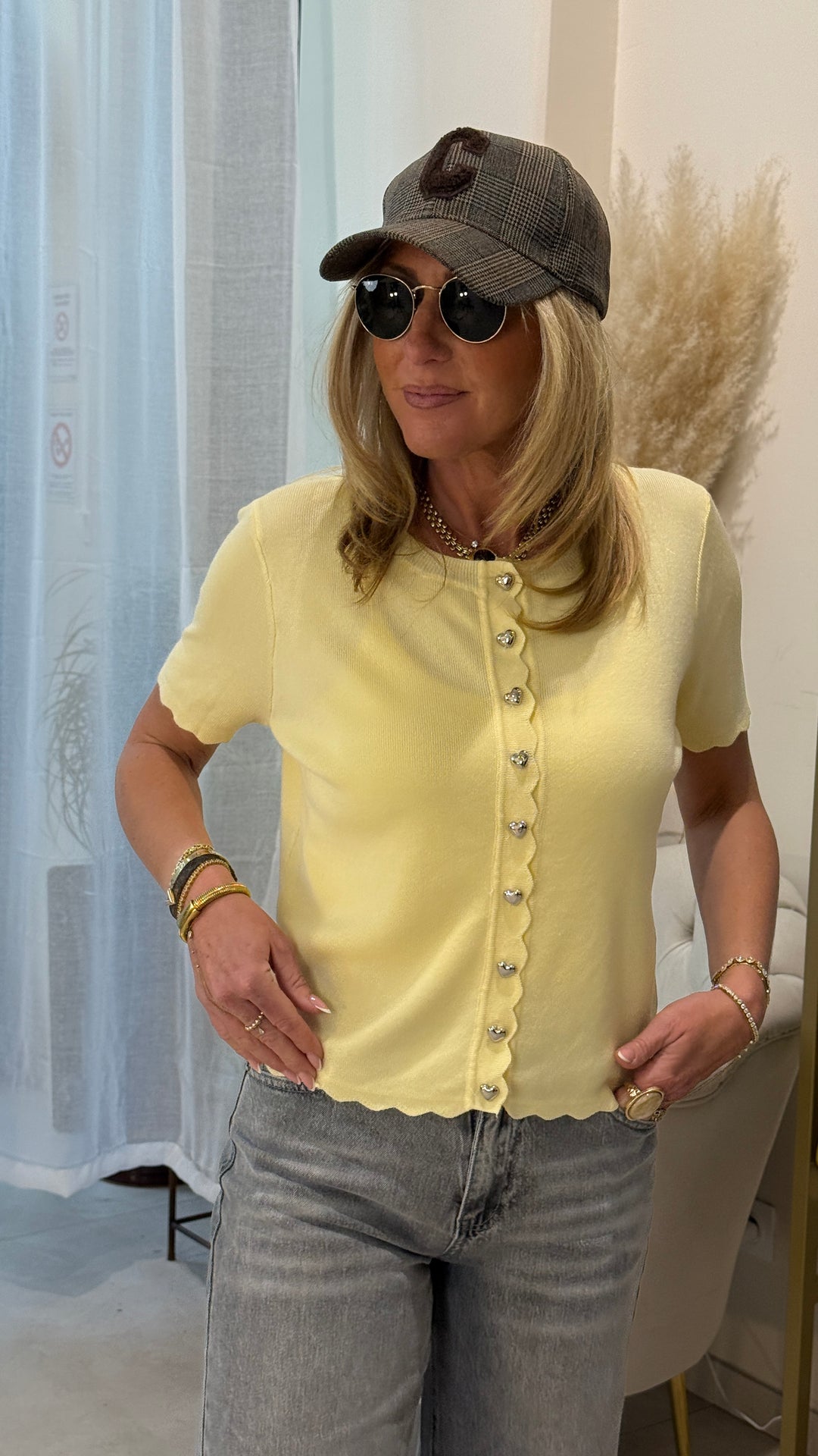 Top maille boutons cœurs