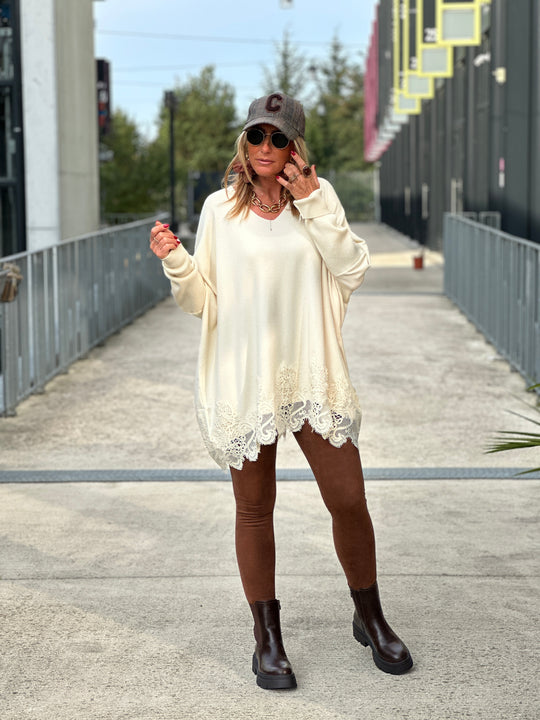 Pull col V dentelle 898