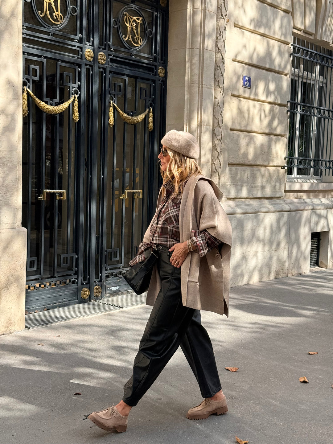 Gilet a Capuche Beige YM276