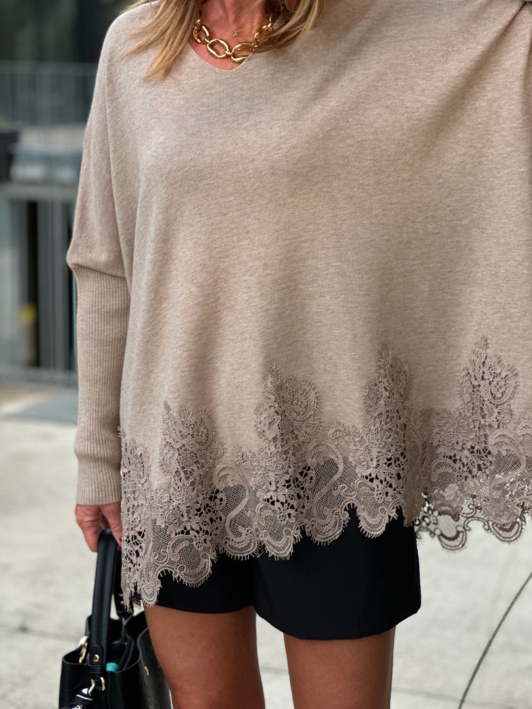 Pull col V dentelle 898