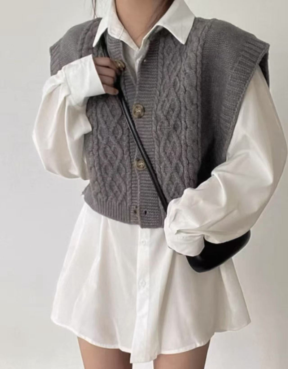 Gilet laine bouton brodé 6141 gris