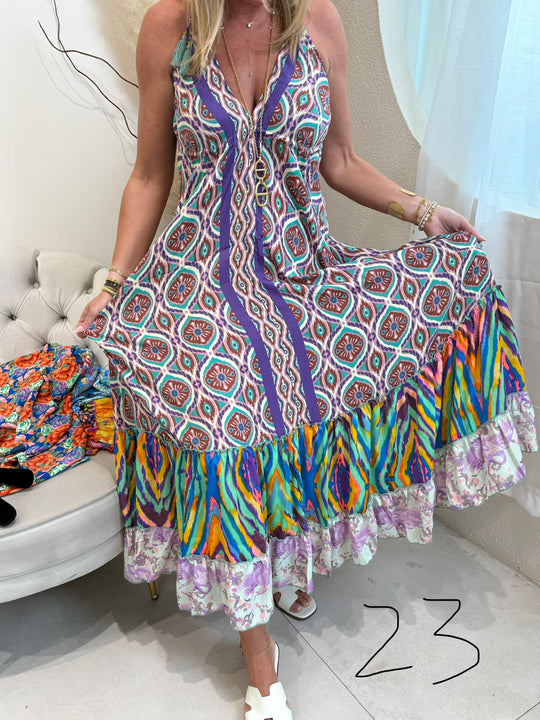 Robe imprimée attachée patchwork dos nu