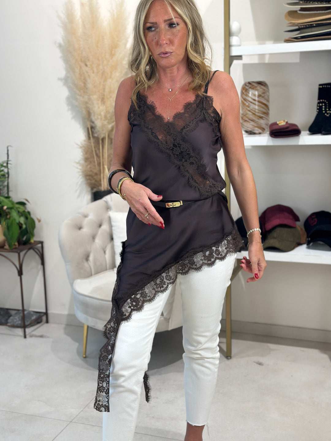 robe tunique satin dentelle asymétrique