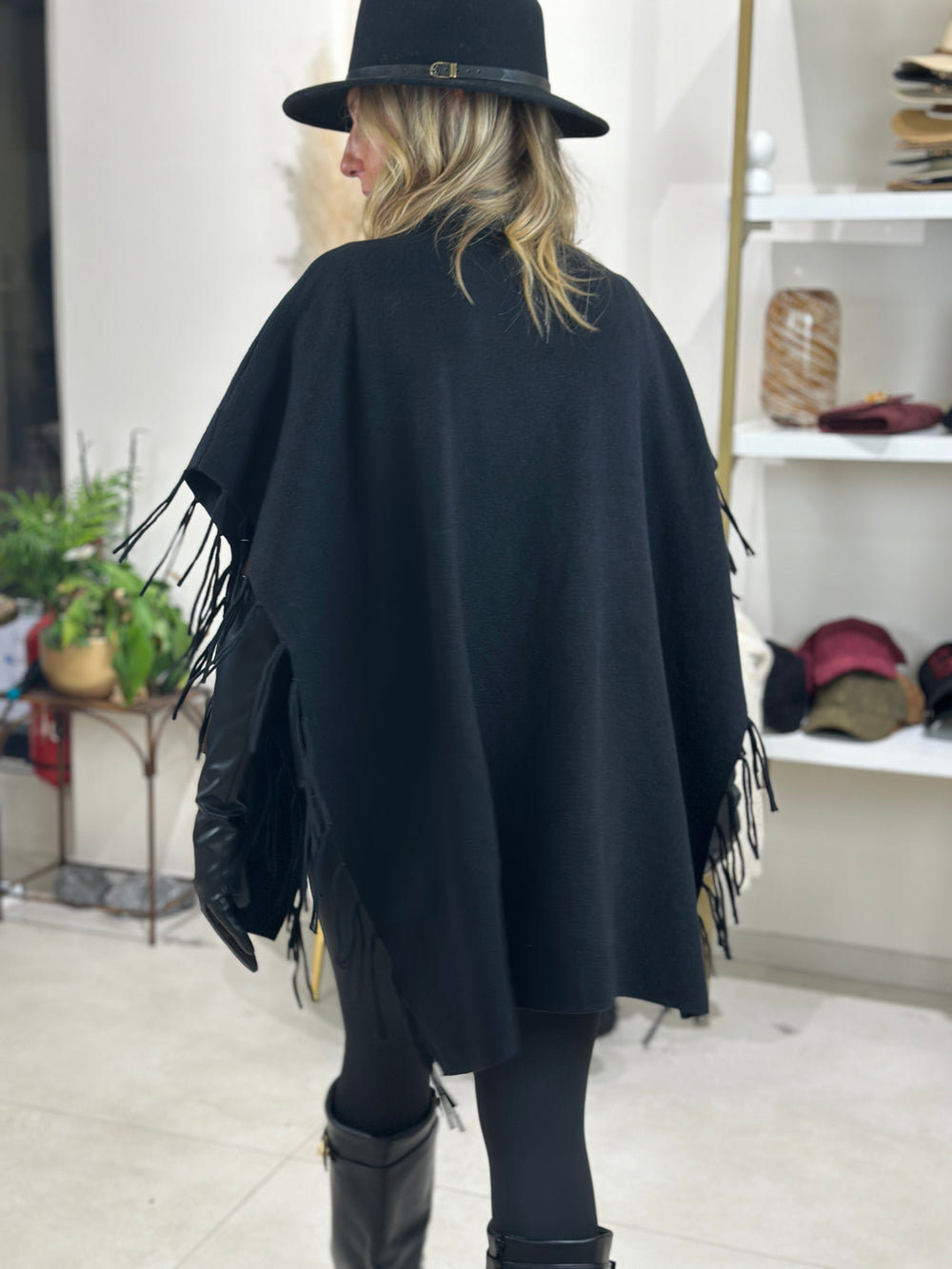 Pull poncho frange TR8313