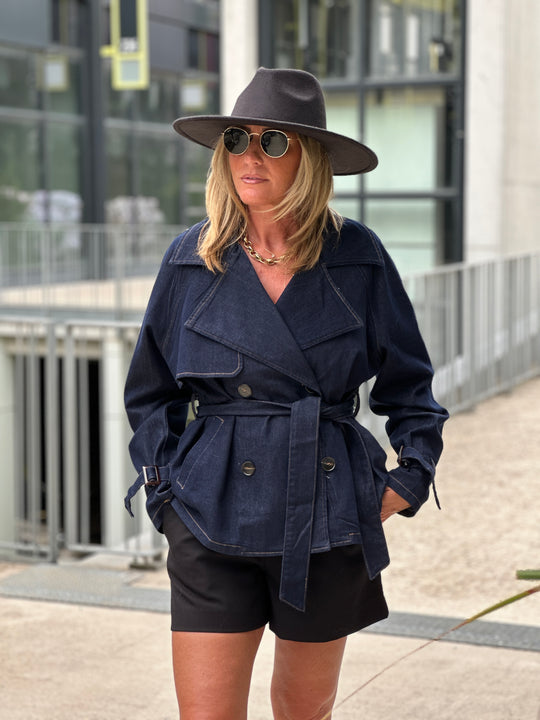 Veste jean attaché