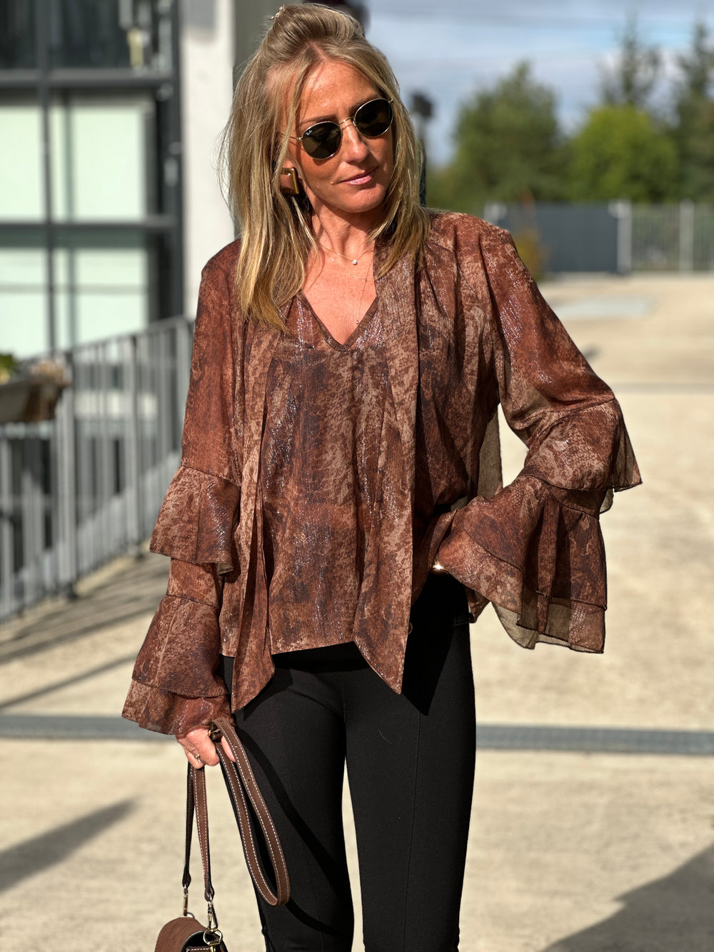 Blouse imprimée volant 7383