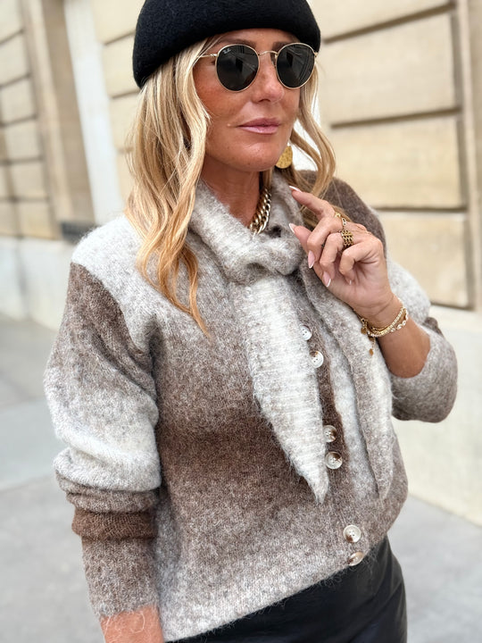 Pull col attaché  choco H625