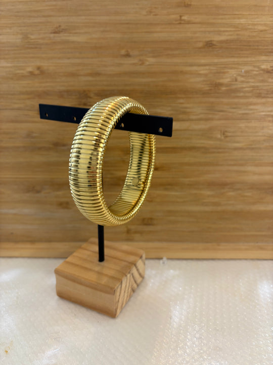 Bracelet manchette or épais