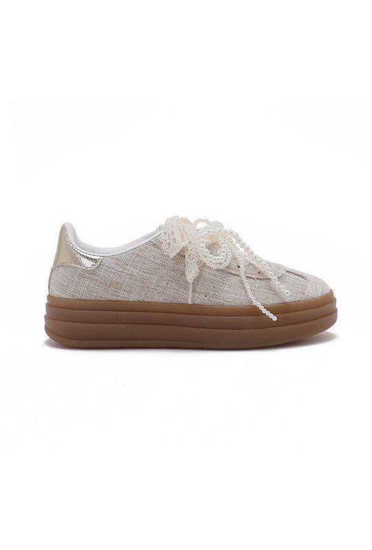Baskets beige lacets perles BH-2206