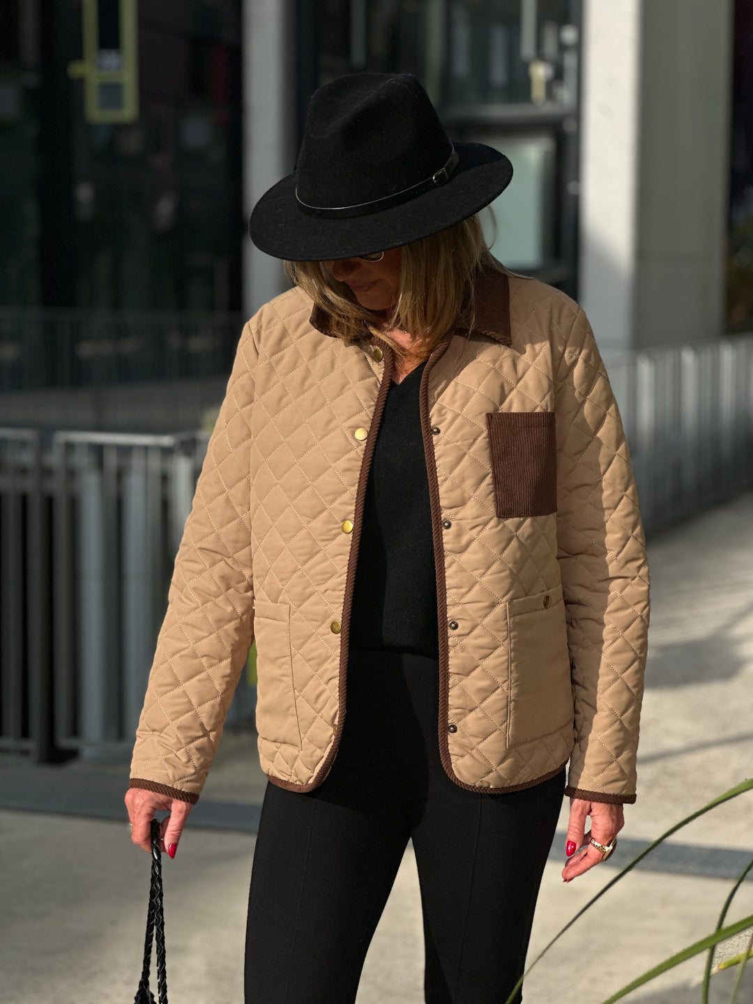 Doudoune Capucine matelassé beige et effet daim choco HX1815CFG