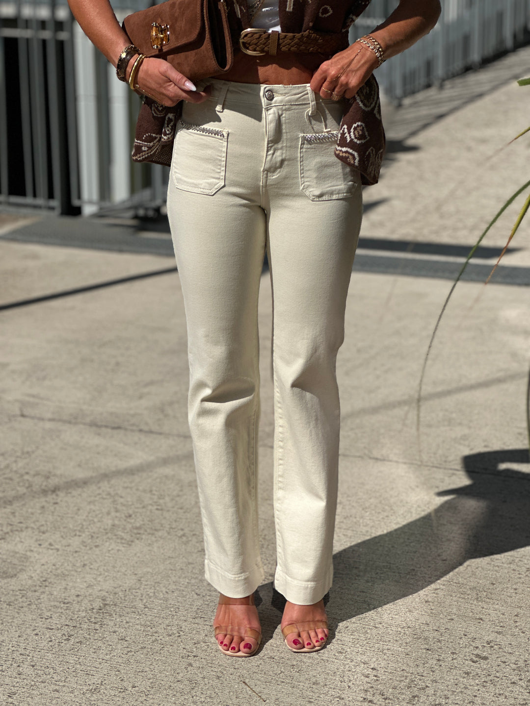 Jean beige strass 77870