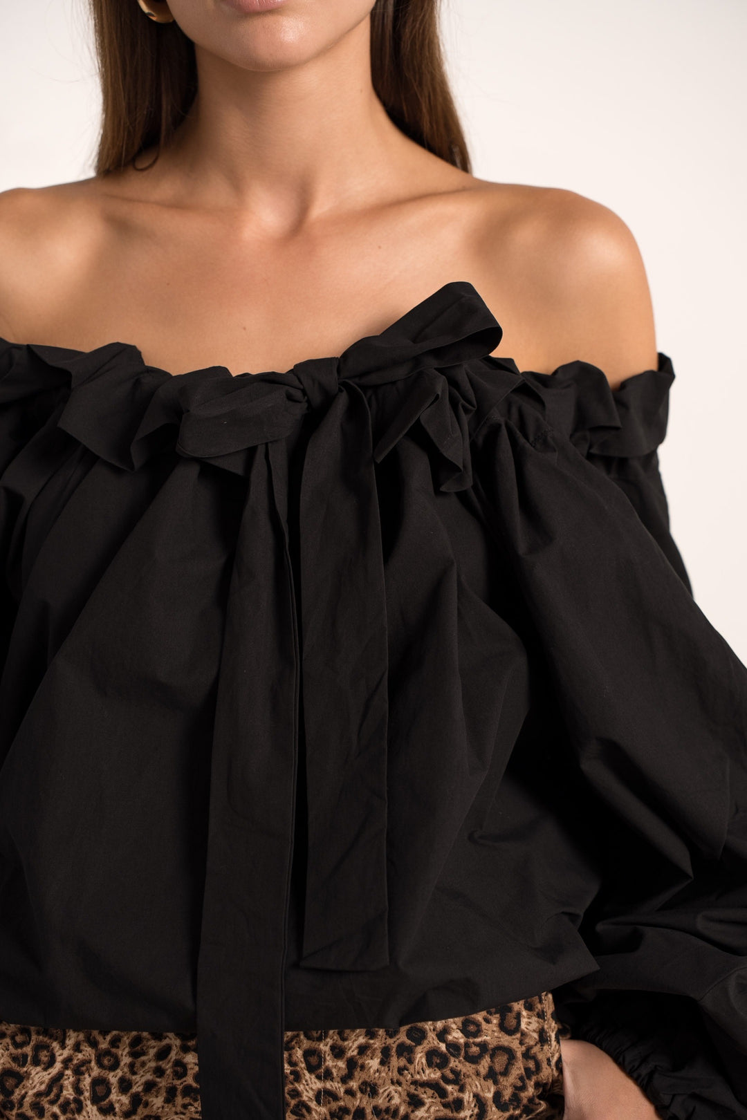 Chemise bouffante lacet aux épaules M7284