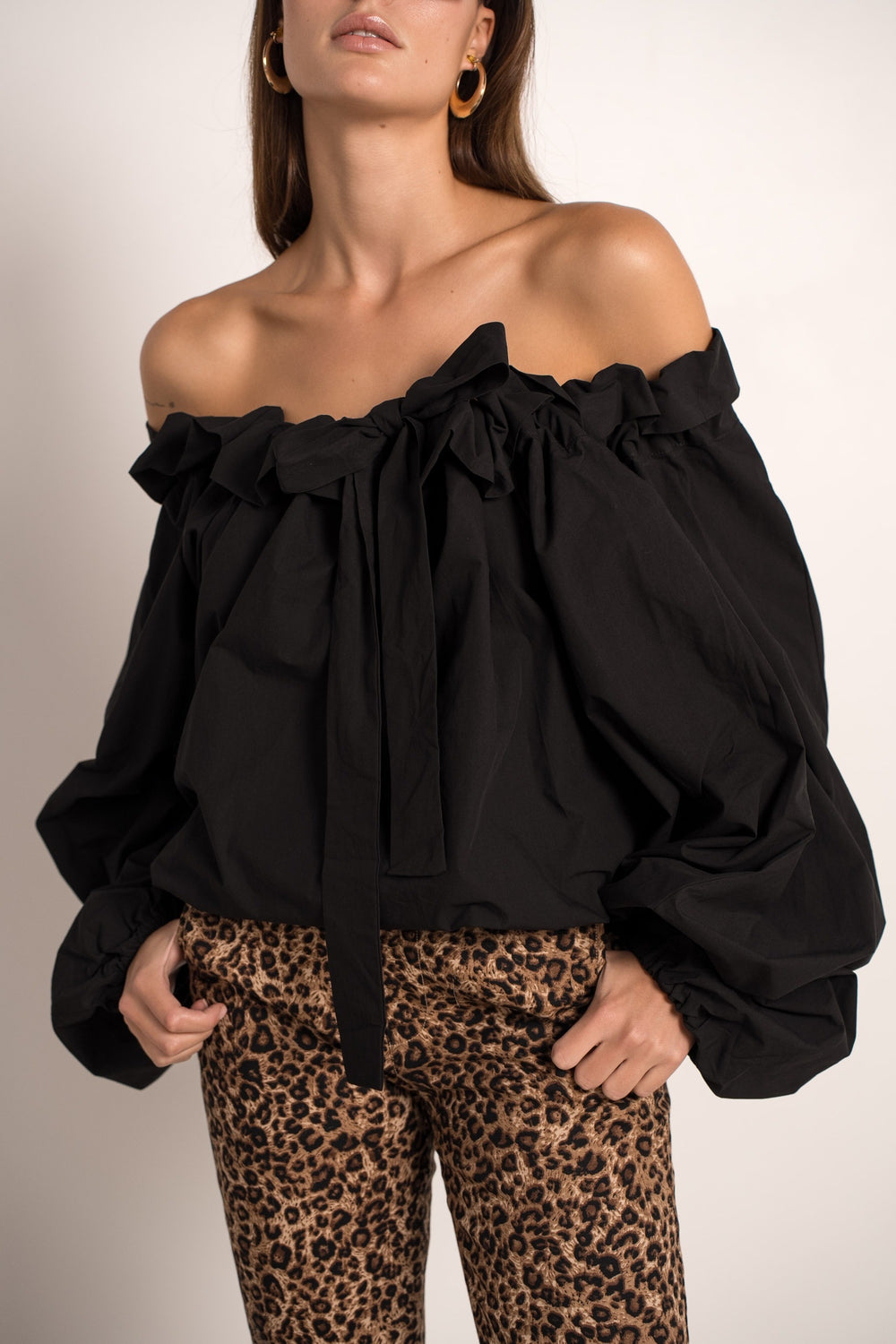 Chemise bouffante lacet aux épaules M7284