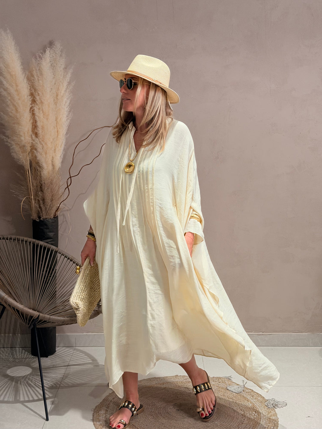 Robe drape volant en Beige JY5216
