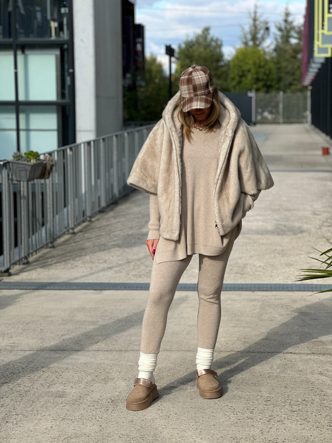 Ensemble maille beige pull loose +legging 909