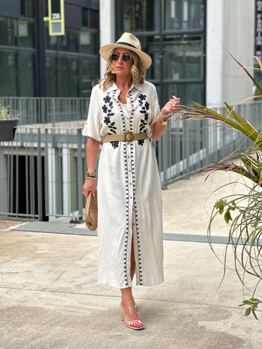 Robe longue lin ceinturée brodée Ro61871