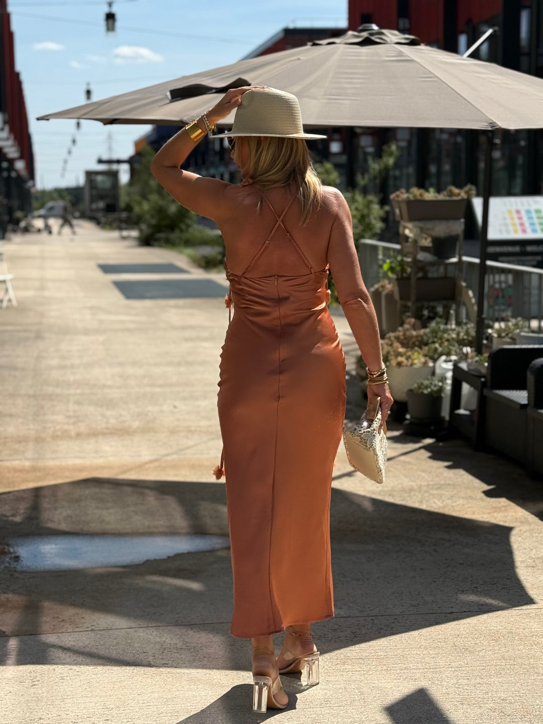 Robe satin terracotta K9-29