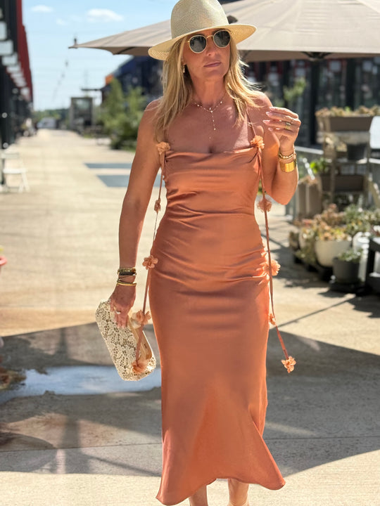 Robe satin terracotta K9-29