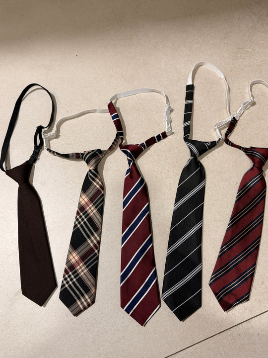 Petit cravate élastique