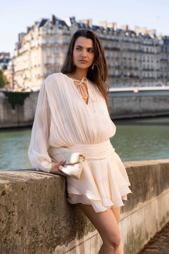 Robe soie beige volant L044