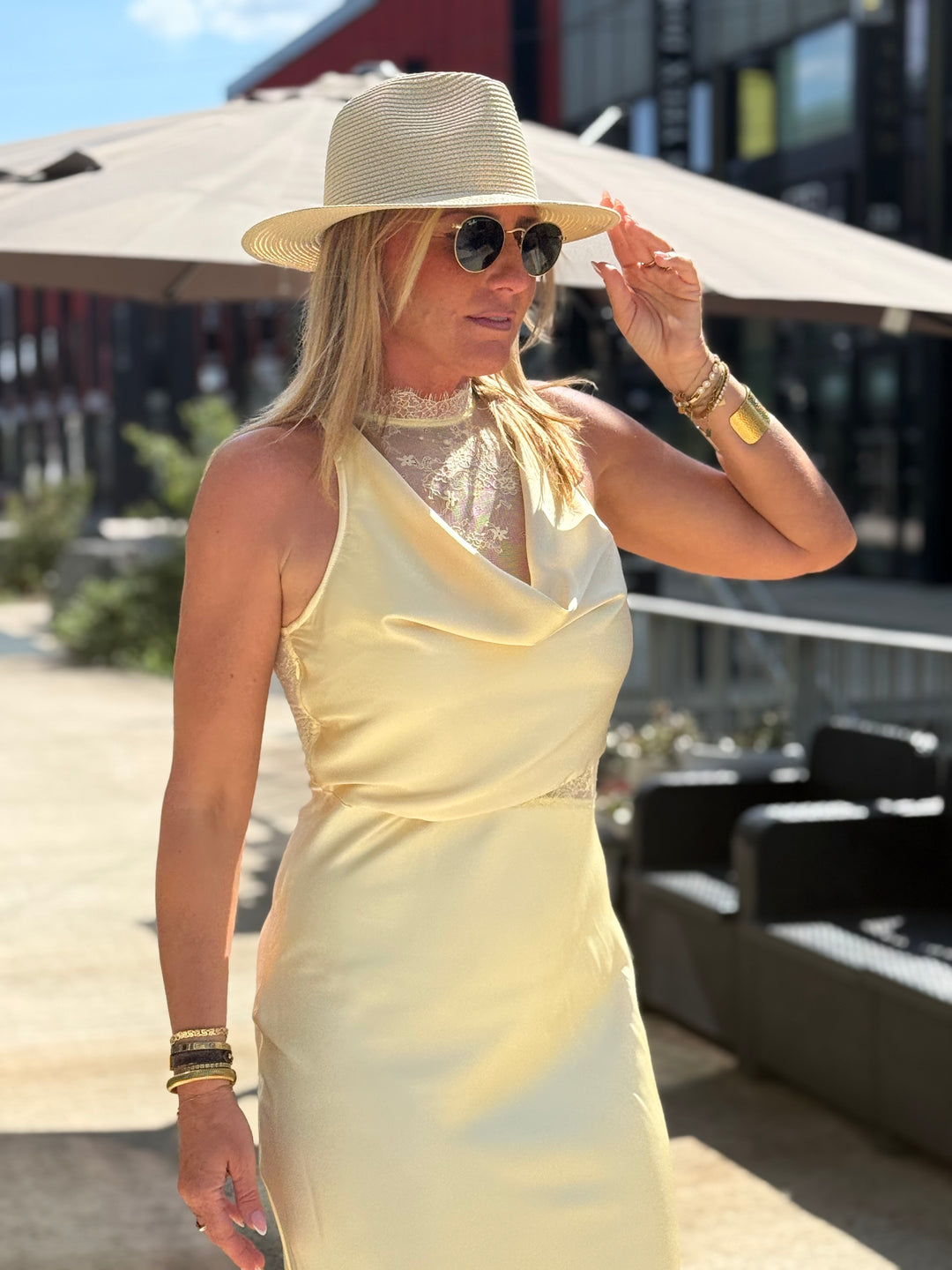 Robe satin jaune K9-50