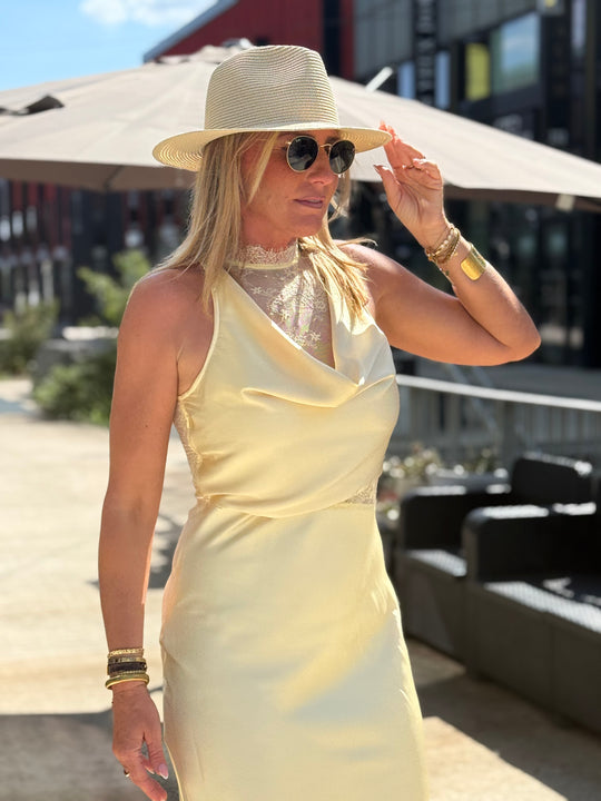 Robe satin jaune K9-50